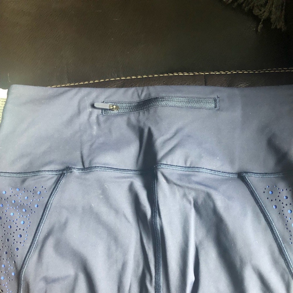 Lululemon yoga pants